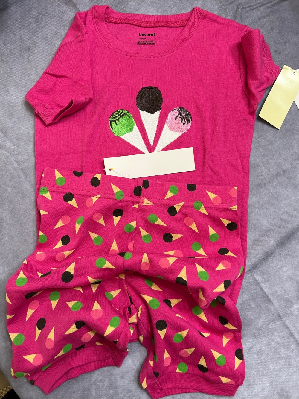 Leveret Pink Ice Cream Print Kids Pajama Set